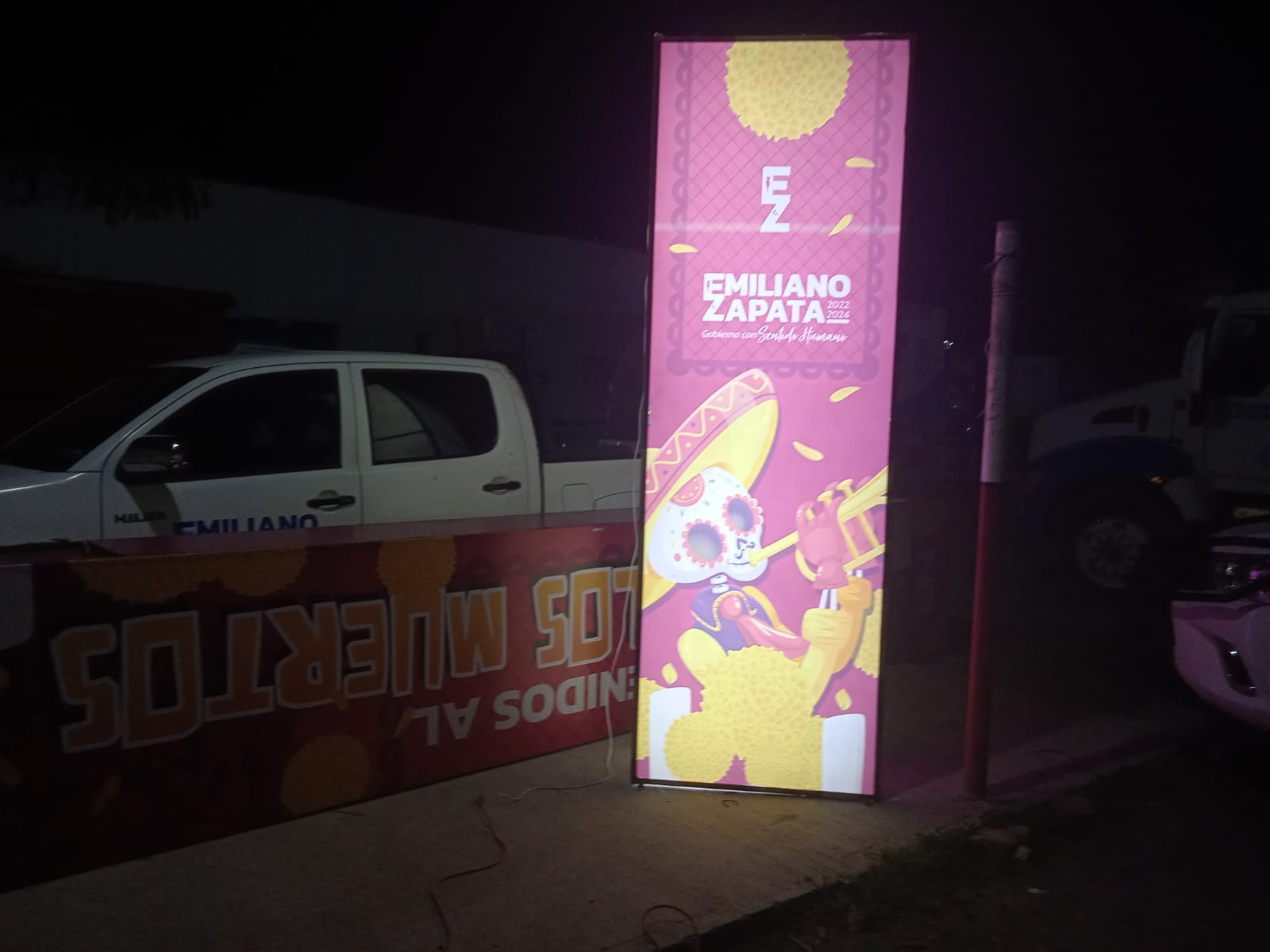 Caja de luz para fachada — 3