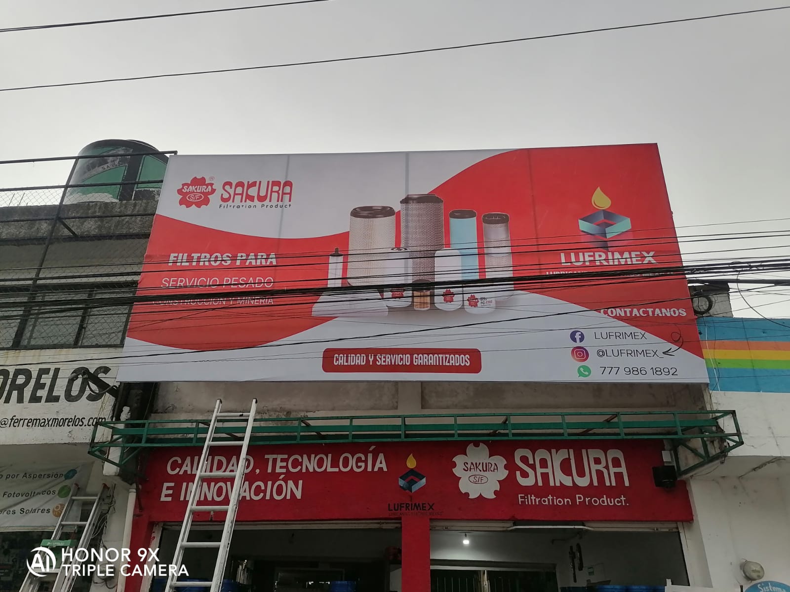 Caja de luz para fachada — 18