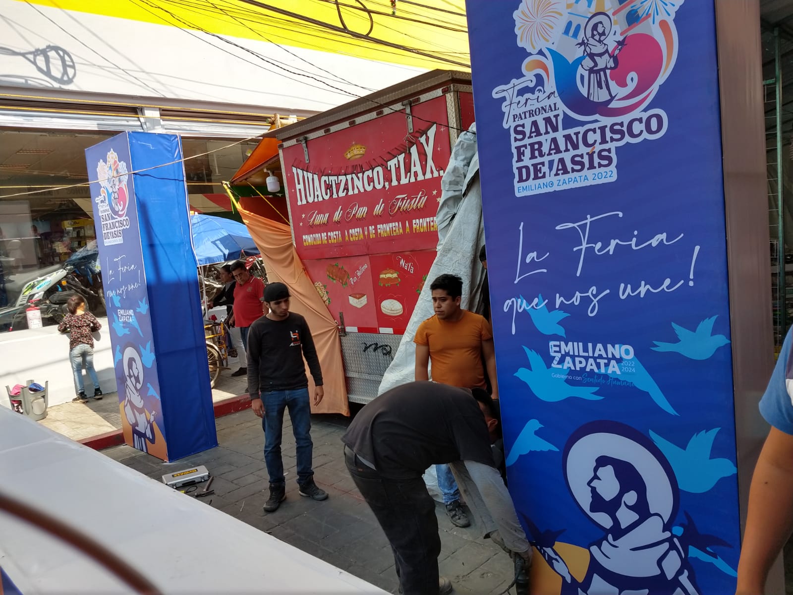 Lona de bienvenida y evento — 5