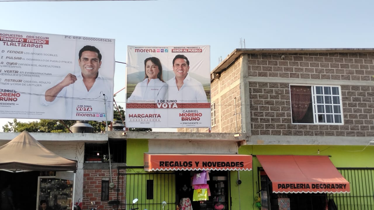 Espectacular y cartelera — 6