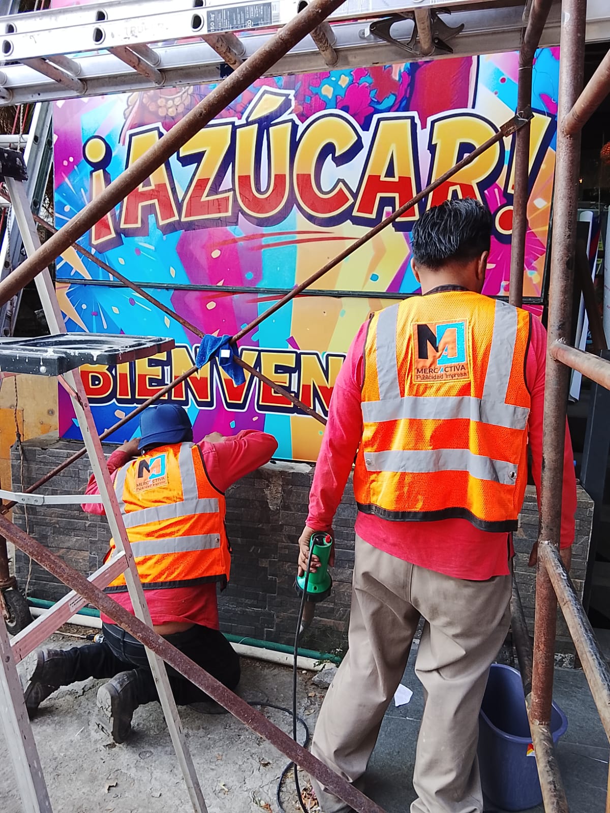 Instalación en altura — 14