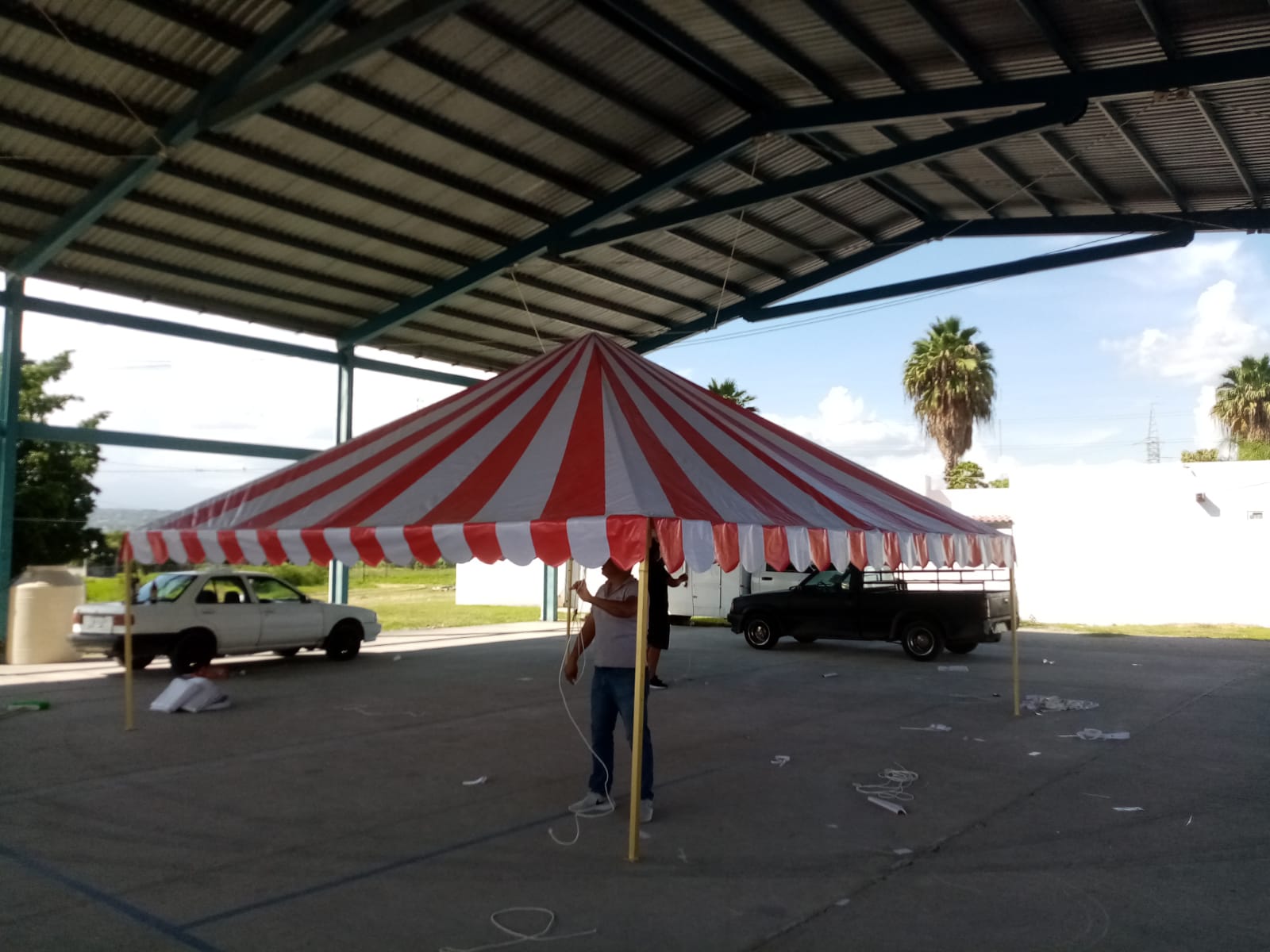 Carpa y toldo para evento — 2