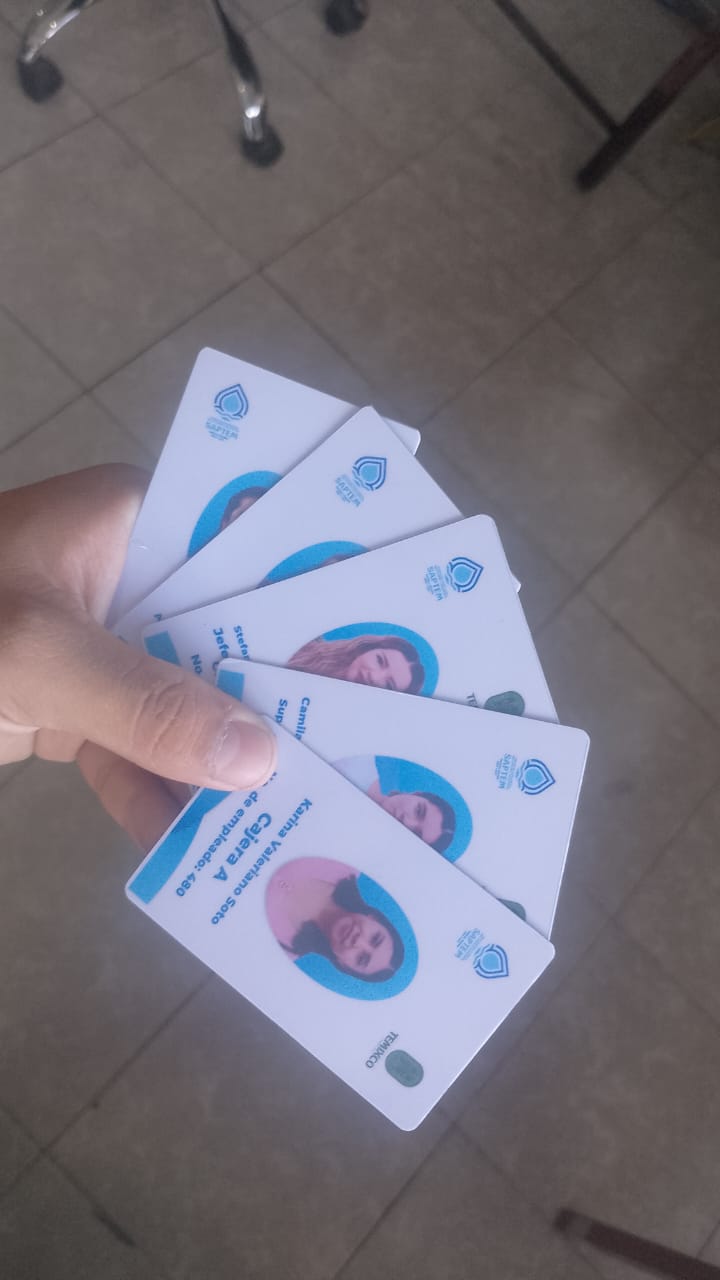 Tarjeta de presentación — 3