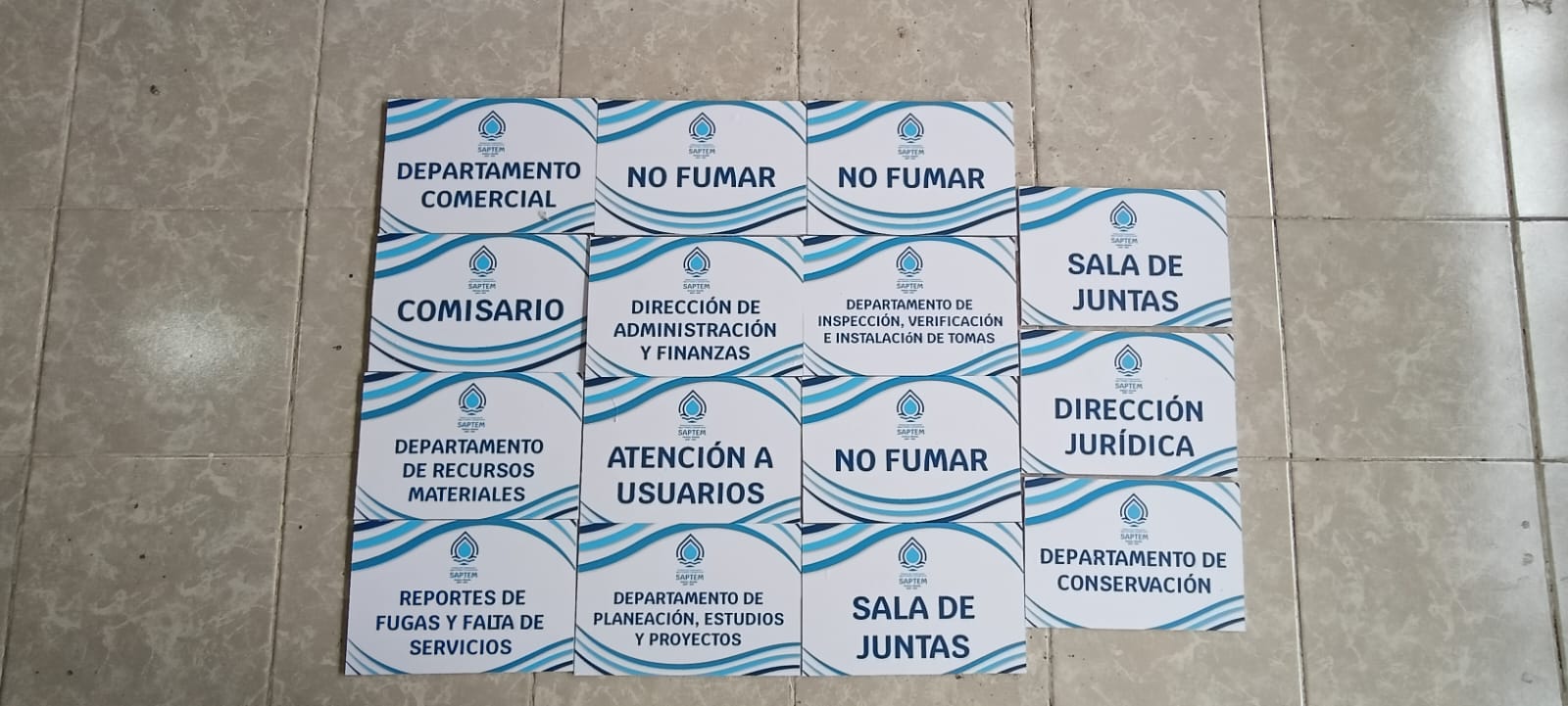 Sticker y etiqueta — 5