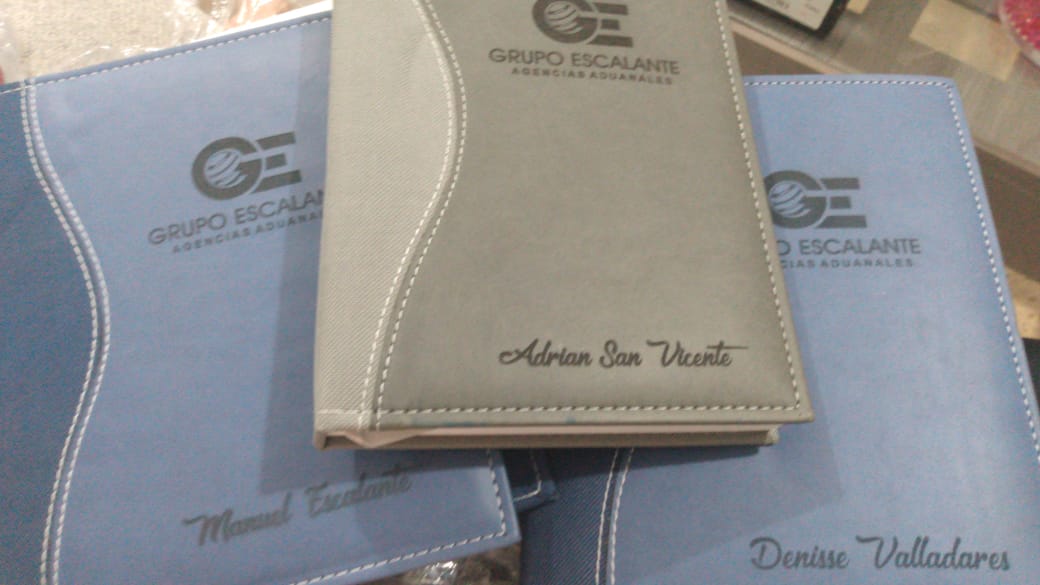 Agenda y libreta — 3