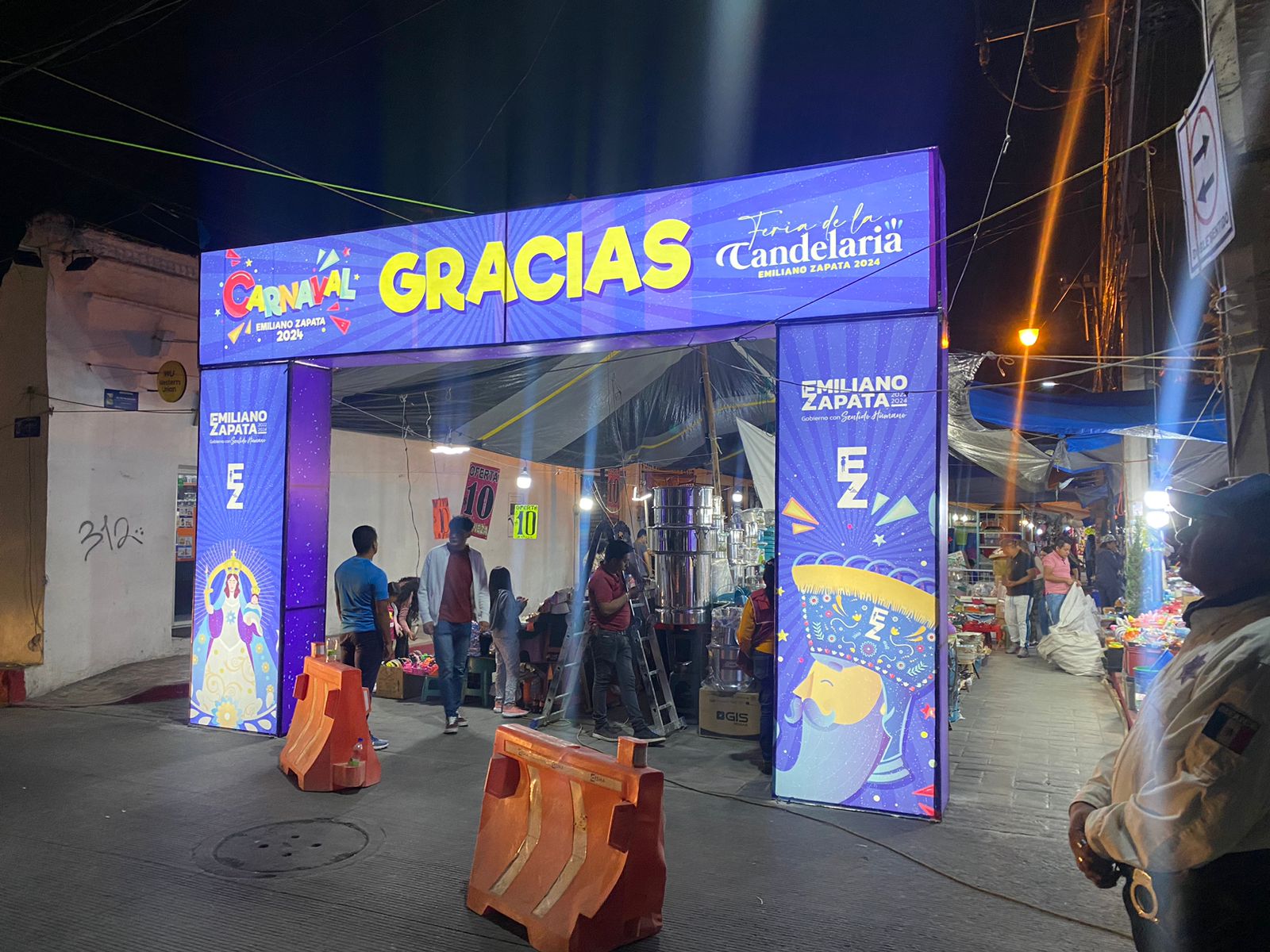 Anuncio luminoso y letras 3D — trabajo 6