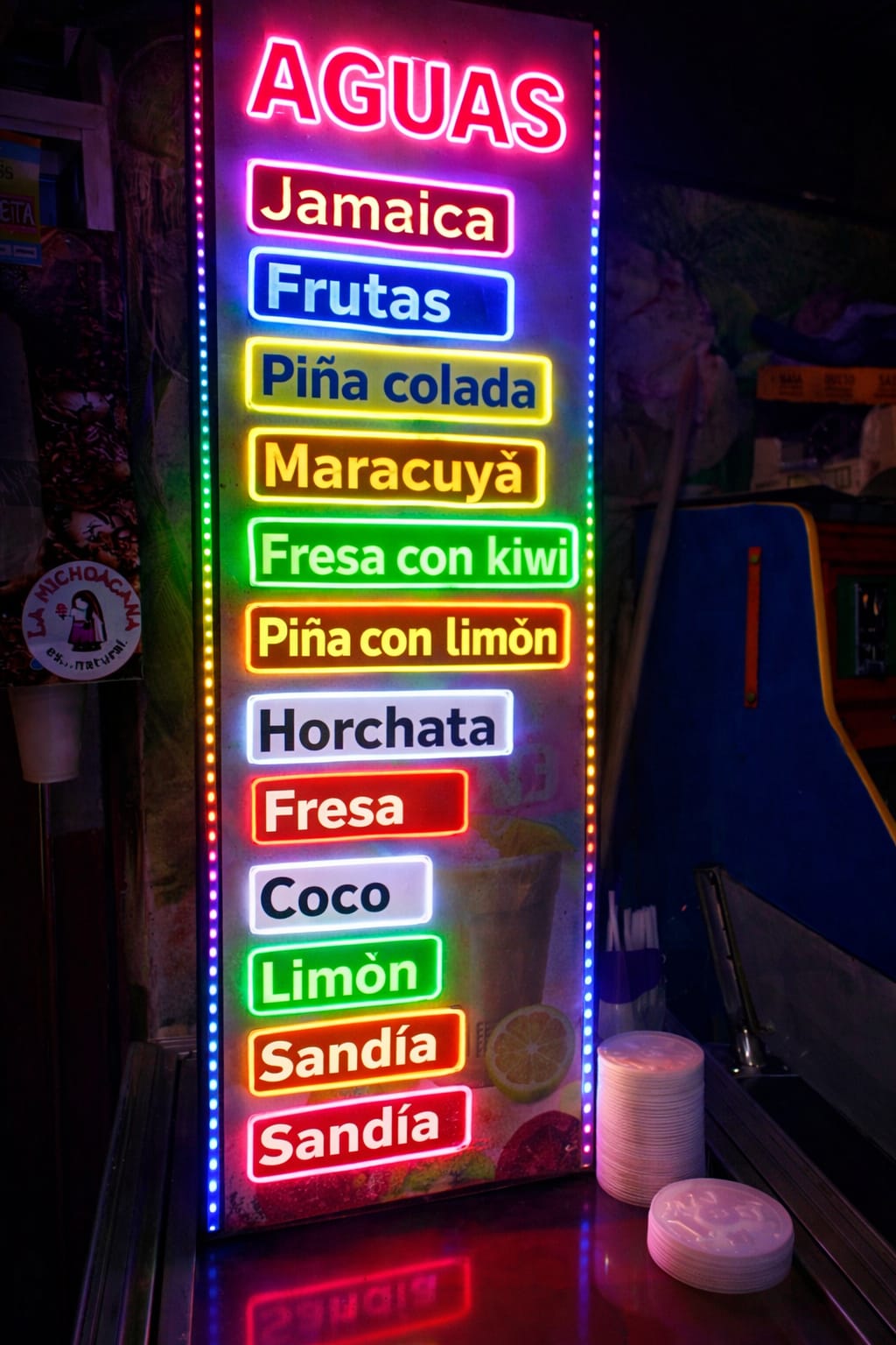 Anuncio luminoso y letras 3D — trabajo 11